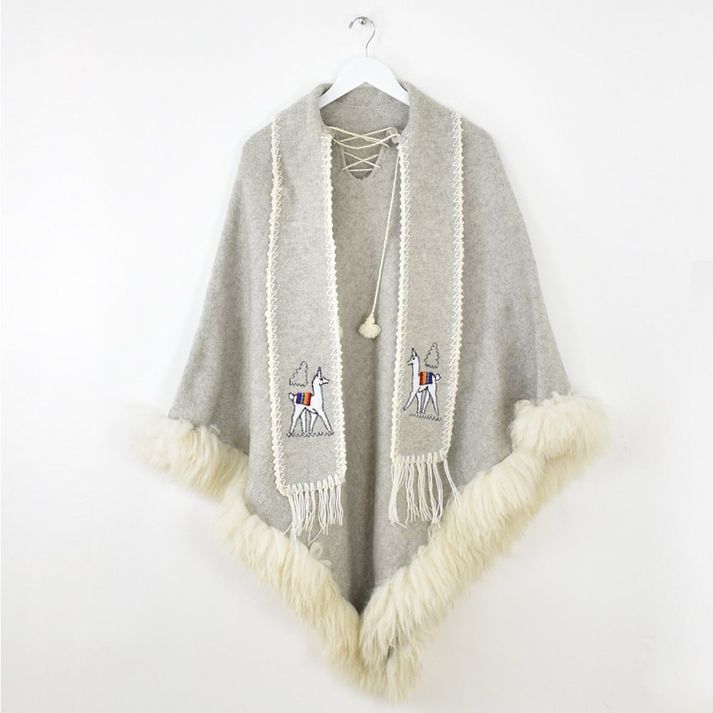 Vintage 70s Alpaca Fur Trimmed Poncho Scarf Embroidered Gray Wool Cape